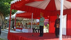 Perayaan Hari Pendidikan Nasional di Palu: Wali Kota Hadianto Rasyid Jadi Inspektur Upacara