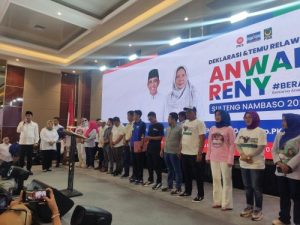 Relawan BERANI Membludak di Deklarasi Anwar-Reny di Palu