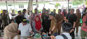 Meriahkan HUT Bhayangakara Ke-78, Polresta Palu Gelar Pasar Sembako Murah