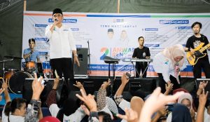 Ribuan Warga Donggala Sambut Antusias Paslon Anwar-Reny di Kampanye Desa Loli