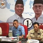 Ketua Tim Hukum dan Advokasi BerAmal, Salmin Hedar (tengah). Foto: Tim Media Koalisi BerAmal