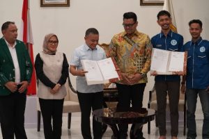 Akbar Supratman dan Wali Kota Palu Teken MoU untuk Pengembangan Ekonomi Kreatif