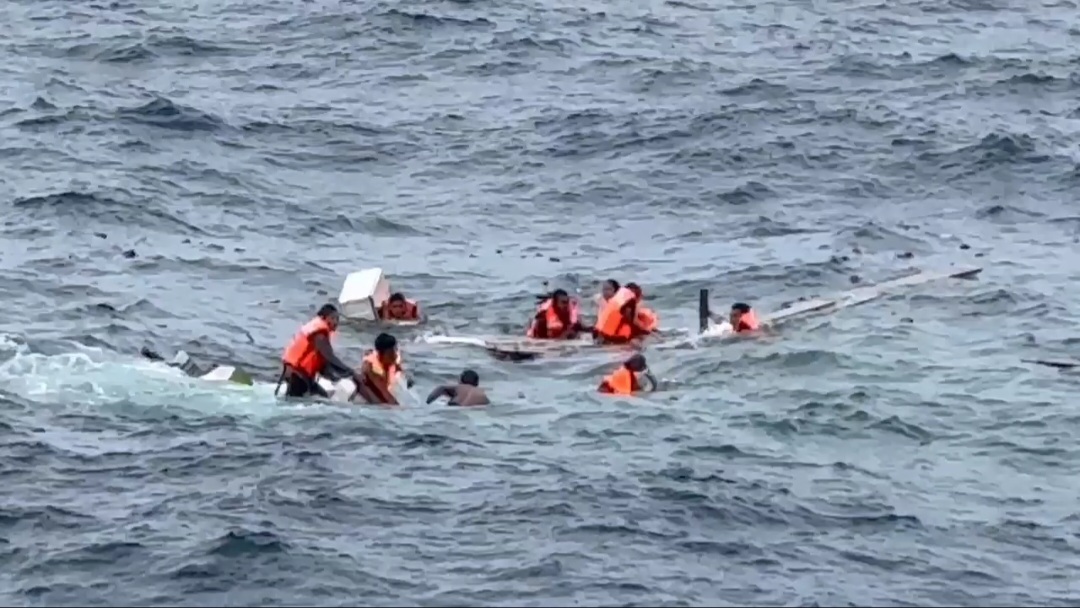 Kapal KM Fitri 09 Tenggelam di Perairan Tolitoli