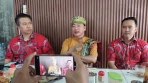 Butce Lie, Diaspora Indonesia dari Los Angeles, Kagumi Kekayaan Budaya Sulawesi Tengah