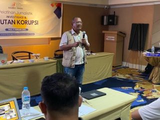 Guru Besar Hukum Tata Negara Universitas Tadulako (Untad) Palu, Prof. Dr. Aminuddin Kasim, SH, MH