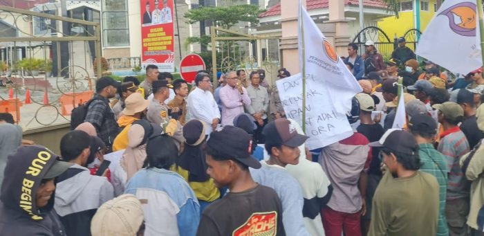 Putus Kontrak Sepihak, CPM Dikecam Warga Tambang
