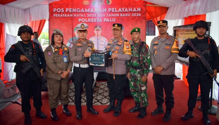 Kapolresta Palu Tinjau Pos Pengamanan Nataru, Pastikan Operasi Lilin Tinombala 2025 Berjalan Optimal