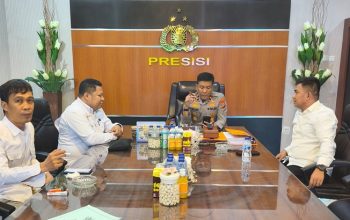 Kepala Komnas HAM Perwakilan Sulawesi Tengah, Livand Breemer bertemu langsung dengan Wakapolda Sulawesi Tengah ( Sulteng) Brigjen Pol Dr. Helmi Kwarta Kusuma Putra Rauf