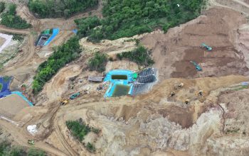 Tambang Ilegal di Poboya – Vatutela Tetap Jalan Meski Plang Satgas PKH Terpasang