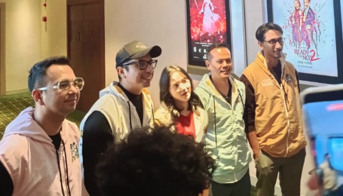 Raffi Ahmad Hadiri Tayang Perdana Film Pelangi di Mars di Palu Grand Mall XXI